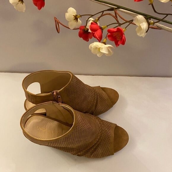 🌸Chase+ Chloe  Tan heels Fashion Sandal Size :9 - Picture 11 of 11